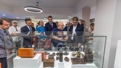 İzmir Büyükşehir Belediye Başkanı Dr. Cemil Tugay, 1930’lu yıllardan günümüze