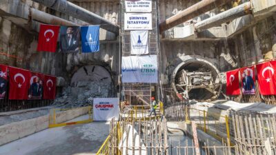 Tünel Şirinyer İstasyonu’nda ışığı gördü. Üçyol ile Şirinyer arasındaki kesintisiz