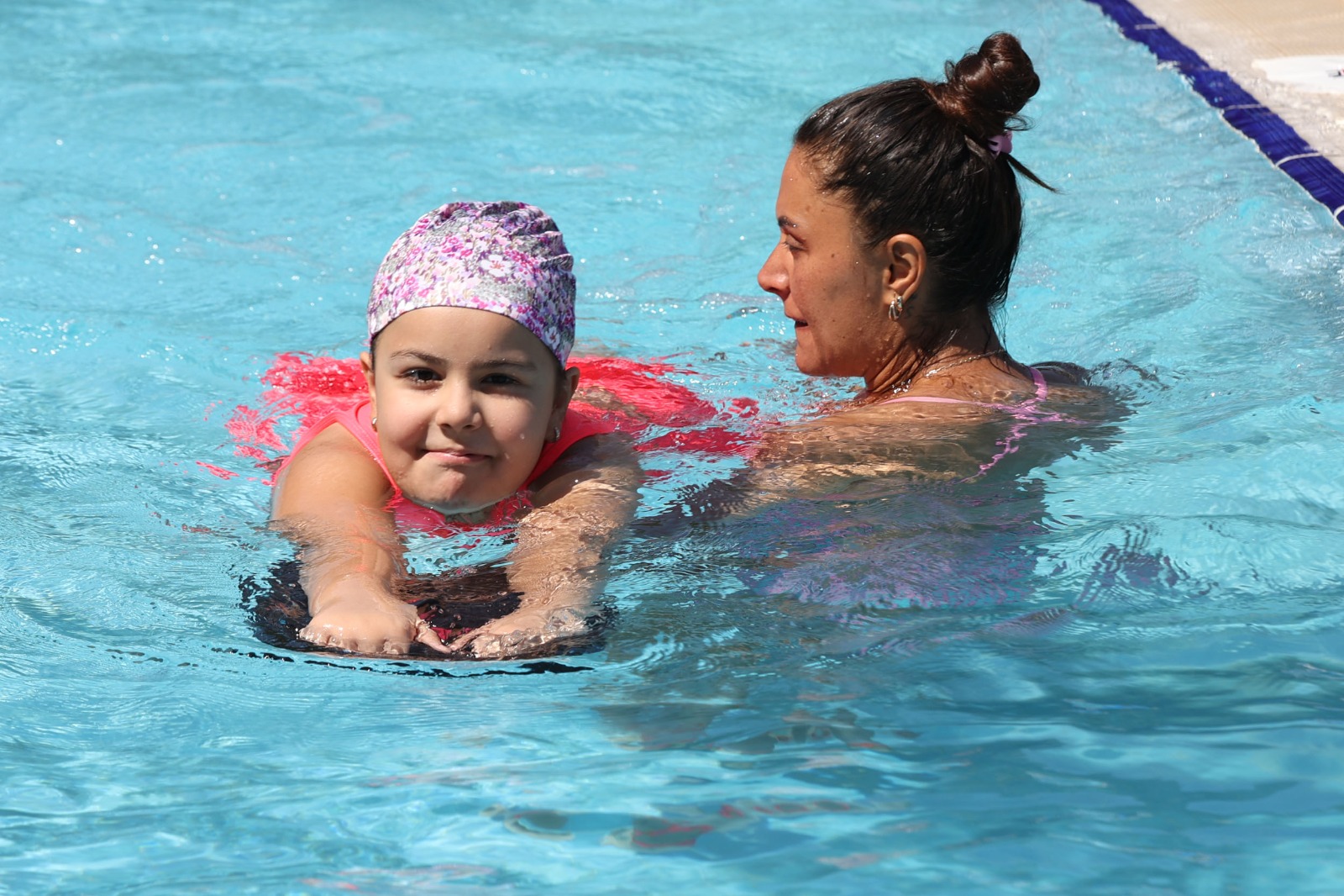 Büyükşehir’den Çocuklara Ücretsiz Yüzme Kursu Başladı