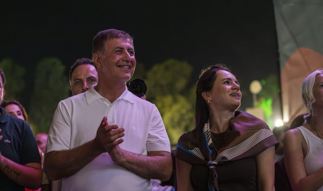 94’üncü İzmir Enternasyonal Fuarı (İEF) kapsamında bu kez ünlü sanatçı