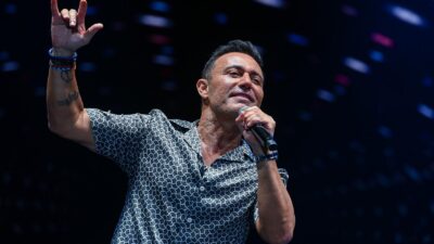 İzmir Enternasyonal Fuarı'nın Çim Konserleri, Türk pop müziğinin efsane ismi