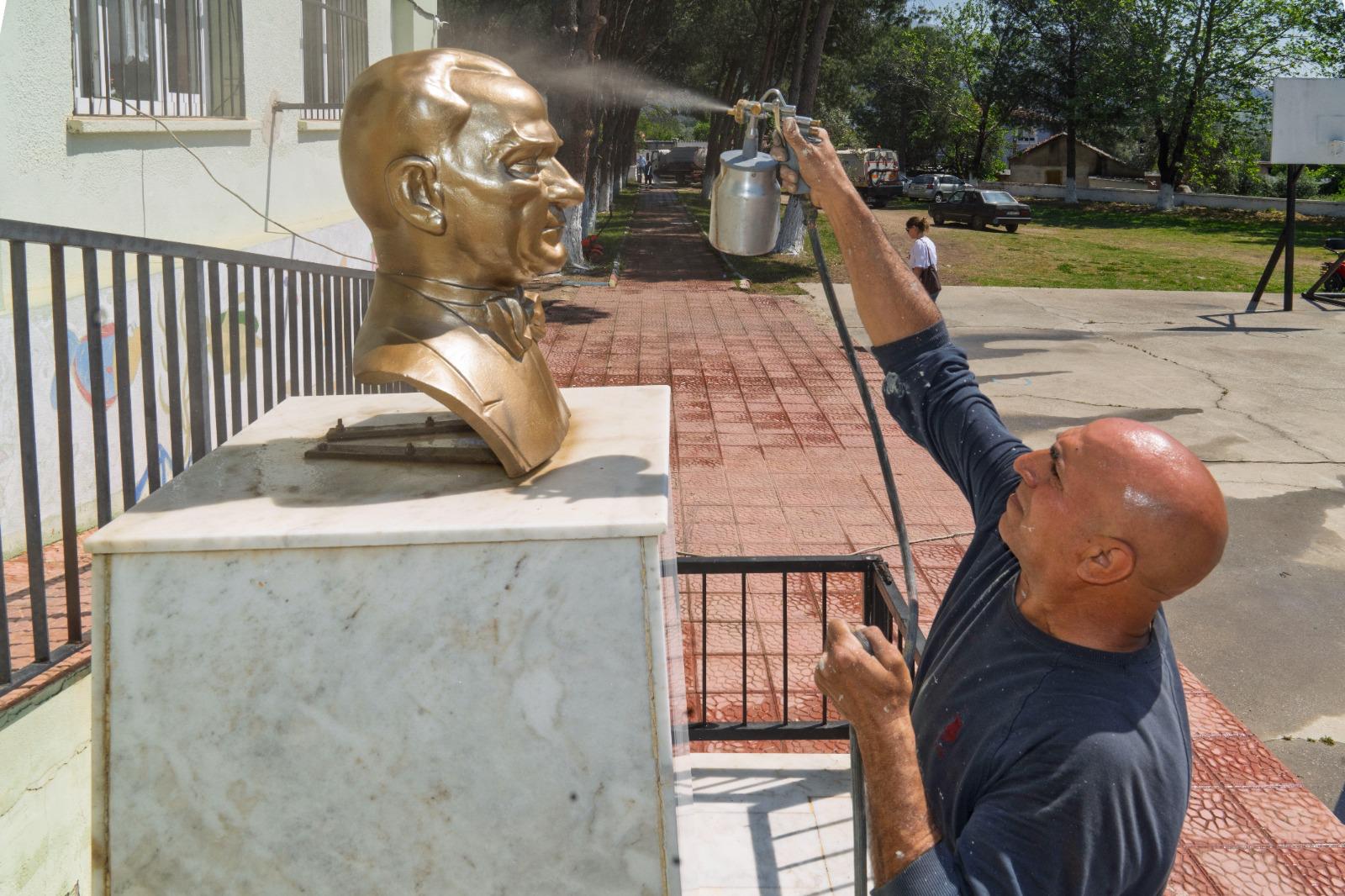 İzmir Büyükşehir Belediyesi, 2025-2026 eğitim dönemi öncesinde 9 ilçedeki okulları