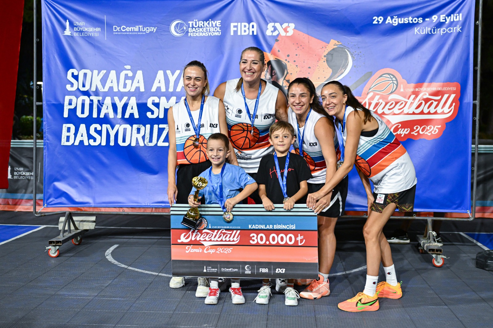 94. İzmir Enternasyonal Fuarı kapsamında düzenlenen 3x3 Streetball İzmir Cup