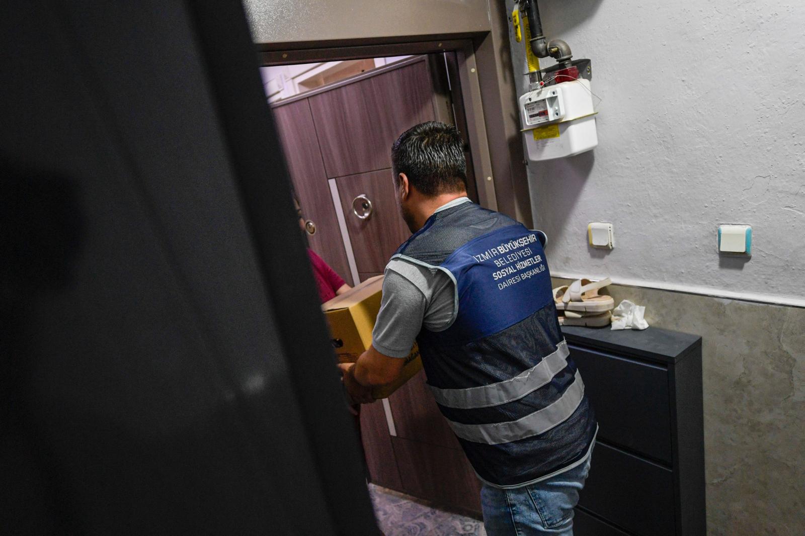 İzmir Büyükşehir Belediyesi, 2025 yılı başından bu yana ihtiyaç sahibi