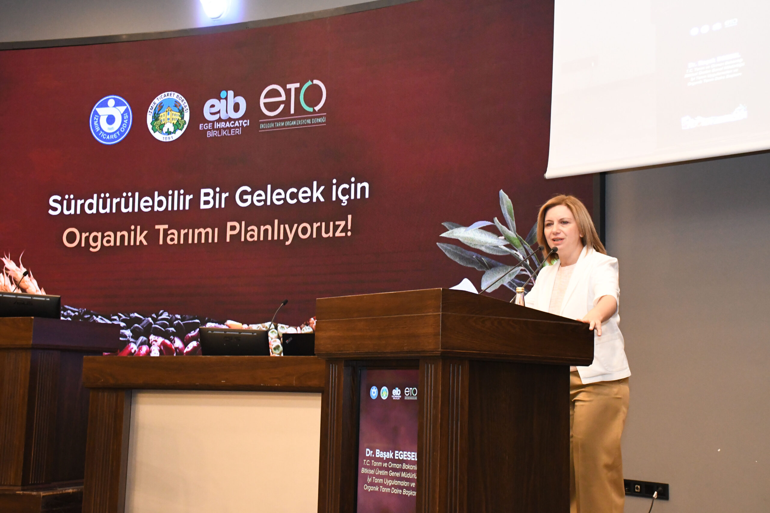 İzmir’deki dört büyük kurum, organik tarımın geleceği için bir araya