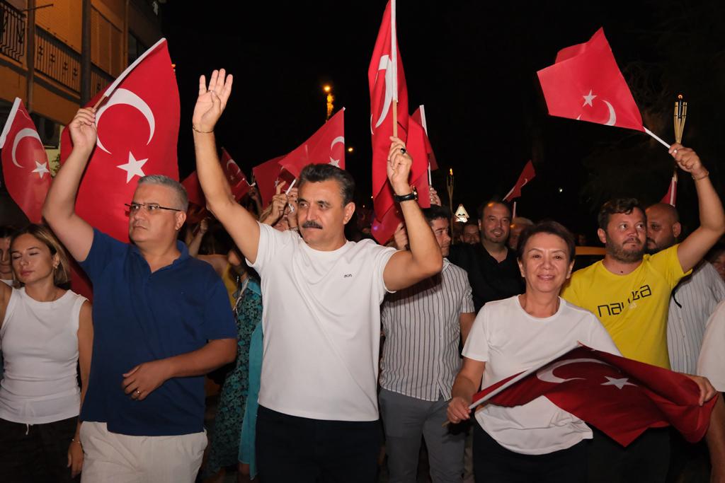 Dikili ve Çandarlı, düşman işgalinden kurtuluşlarının 103. yılını, iki gün