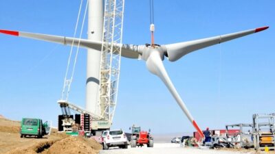 ABD'li rüzgar türbini devi TPI Composites iflas sonrası İzmir'deki iki