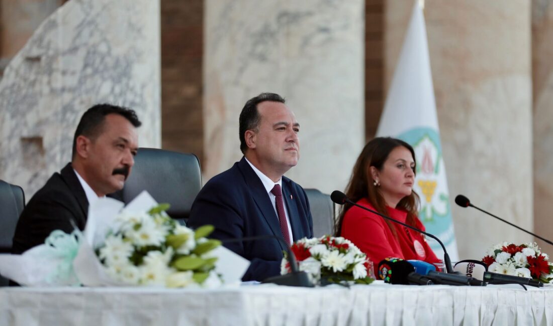 Manisa Büyükşehir Belediyesi Meclisi’nde, Yunusemre Muradiye Mahallesi’ndeki 21 katlık imar