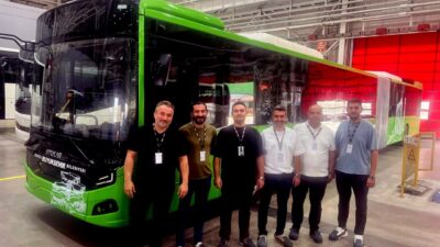 Denizli Büyükşehir Belediyesi, toplu ulaşım filosunu yeniliyor. Yeni otobüslerin üretimi