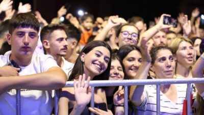 Aydın Büyükşehir Belediyesi'nin düzenlediği kurtuluş kutlamaları, Sultanhisar'ın Atça Mahallesi'nde devam