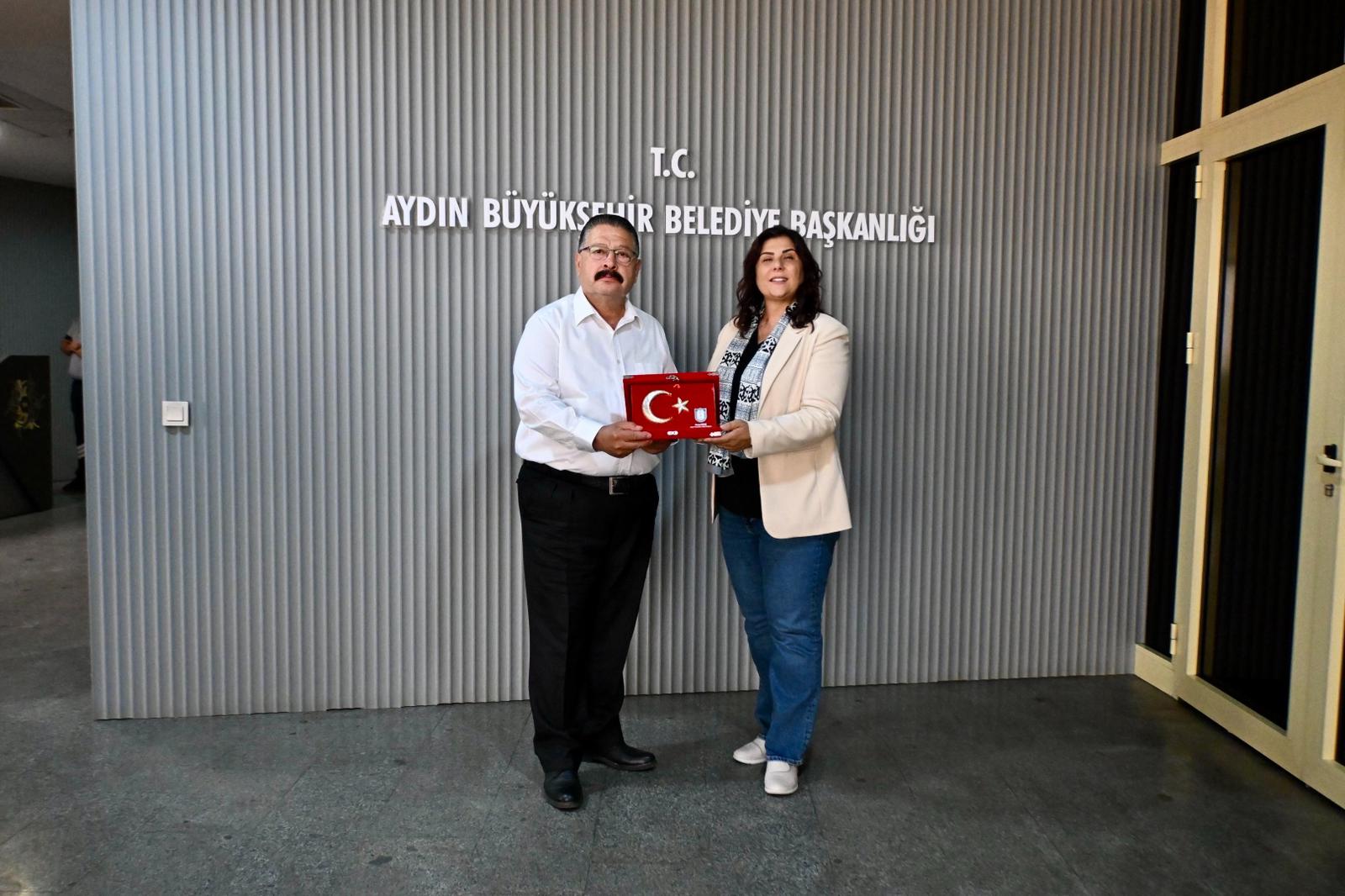 Aydın Büyükşehir Belediye Başkanı Özlem Çerçioğlu, Aydın Tamirciler Odası Başkanı
