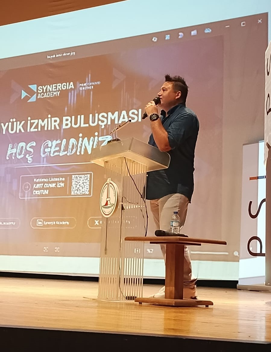 Synergia Academy’den İzmir’de Rekor Katılımlı Finans Zirvesi!
