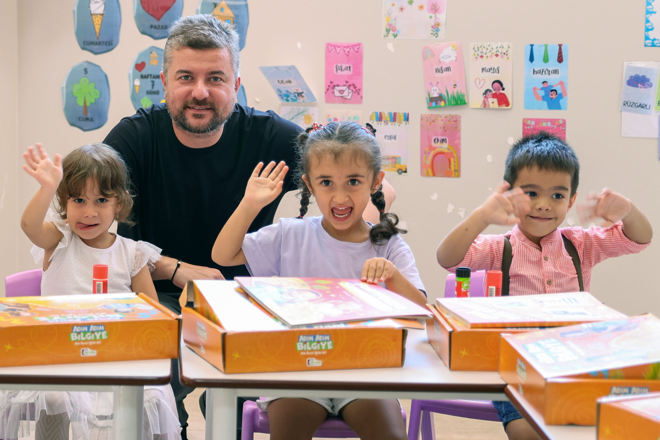 Buca Belediyesi, 6 farklı merkezde 48-72 ay aralığındaki yüzlerce çocuğa