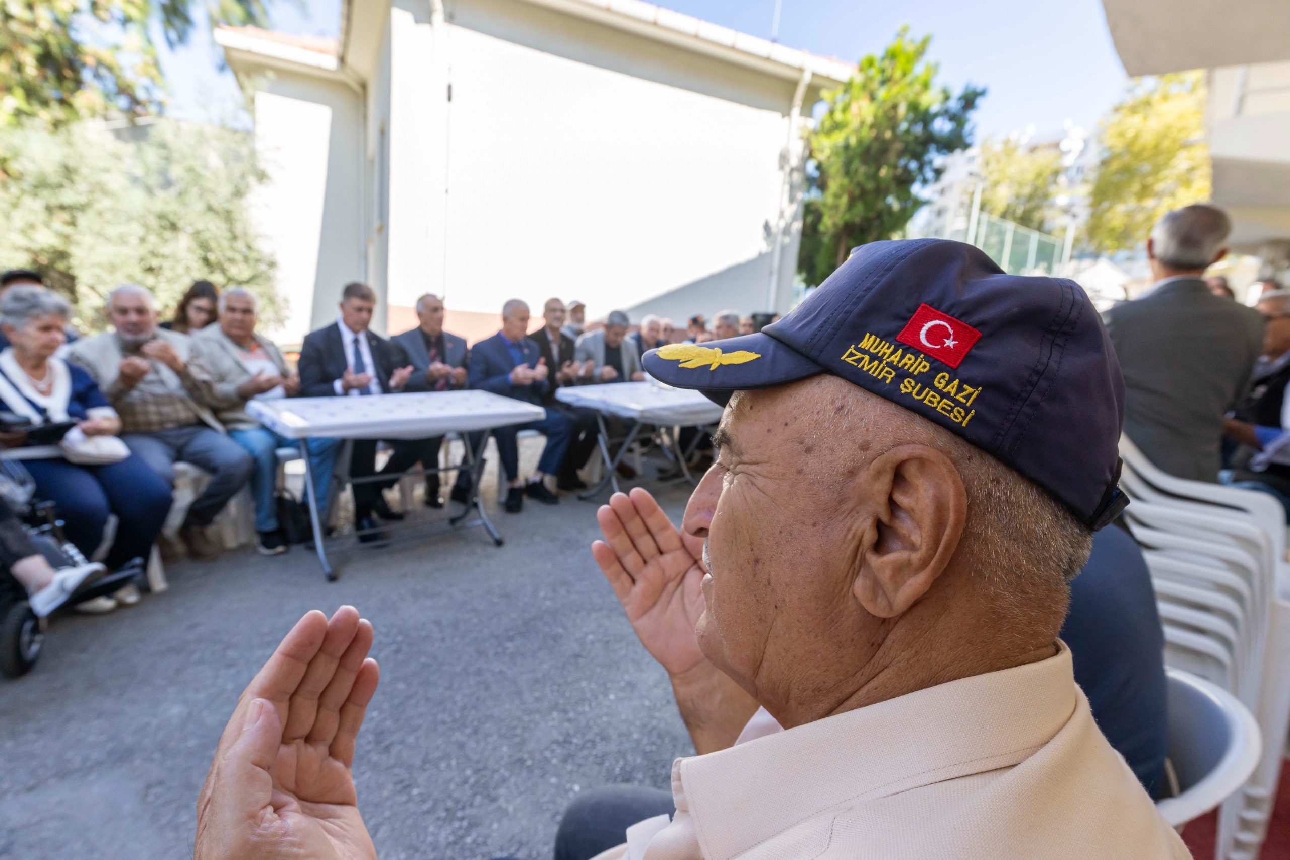 İzmir Büyükşehir Belediye Başkanı Dr. Cemil Tugay, Türkiye Muharip Gaziler