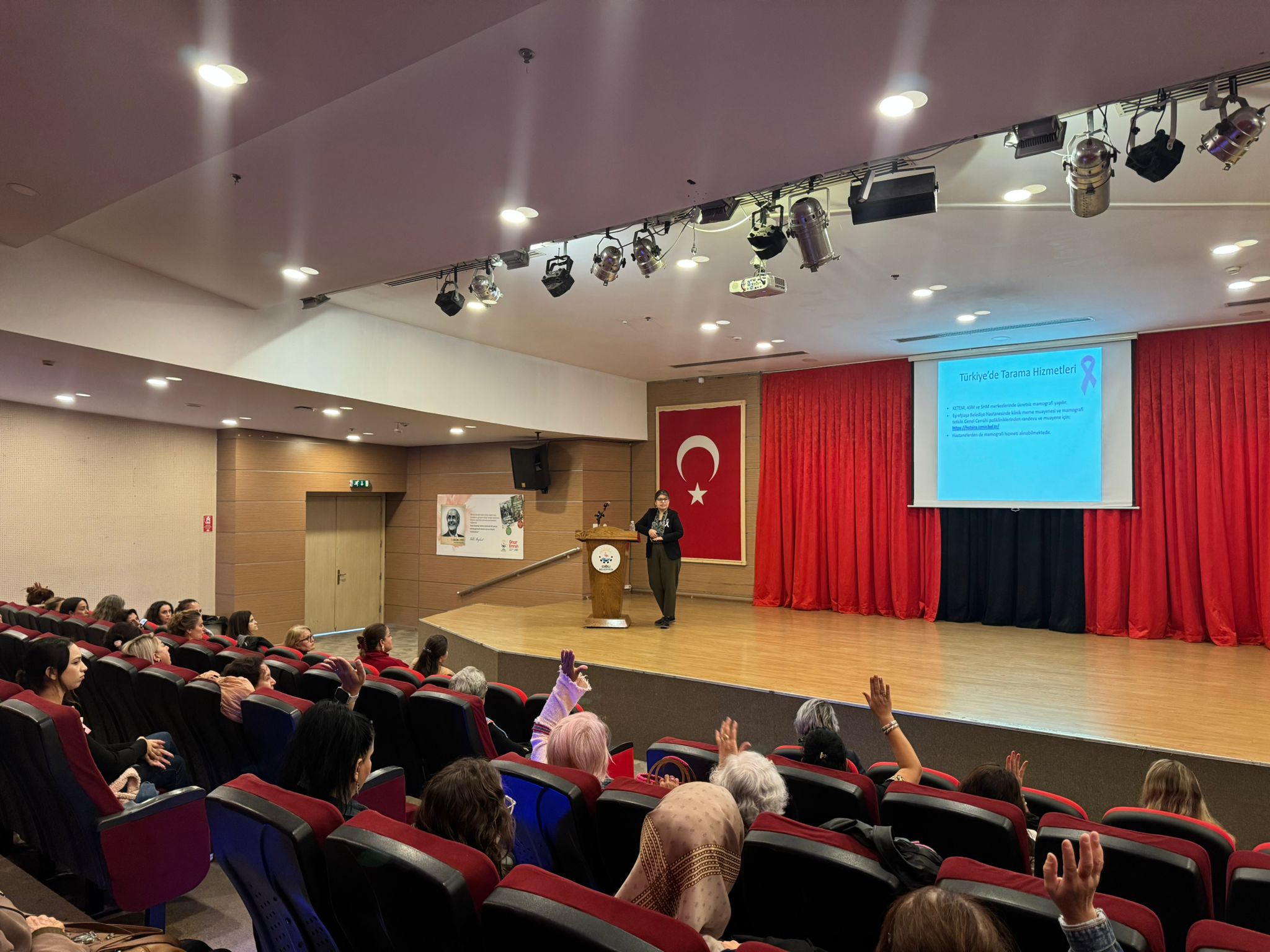 Çiğli Belediyesi, Meme Kanseri Farkındalık Ayı kapsamında kadınlara erken tanı