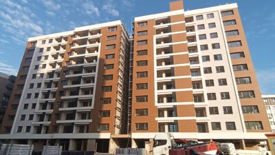 İzmir Büyükşehir Belediyesi, Örnekköy’de yerinde dönüşüm projesinde sona yaklaştı. Baharda