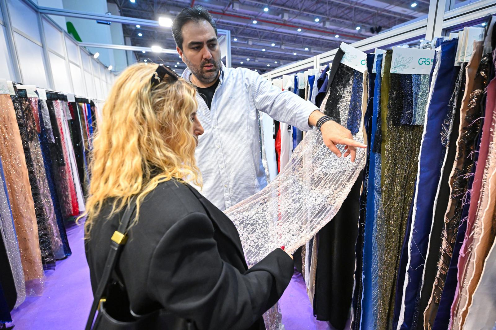 Fashion Prime 2024, İzmir’de moda dünyasını buluşturdu; 2026’nın kumaş ve