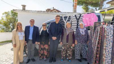 İzmir Büyükşehir Belediye Başkanı Cemil Tugay, Zeytin Festivali’nde köylere destek