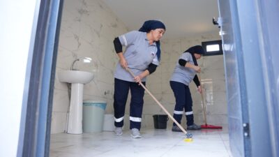 Kemalpaşa Belediyesi, ilçe genelinde yer alan cami, cemevi ve türbelerde