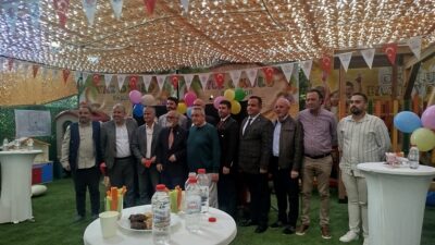 Duayen Gazeteci Oğuzhan Kavaklı’nın isminin verildiği dördüncü kütüphane, İzmir’de Özkanlar