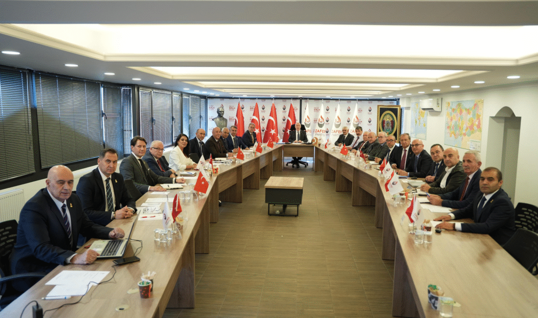 Zafer Partisi Genel Başkanı Prof. Dr. Ümit Özdağ, Başkanlık Divanı’nda